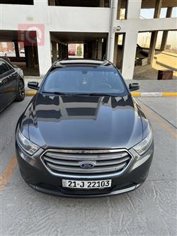Ford Taurus